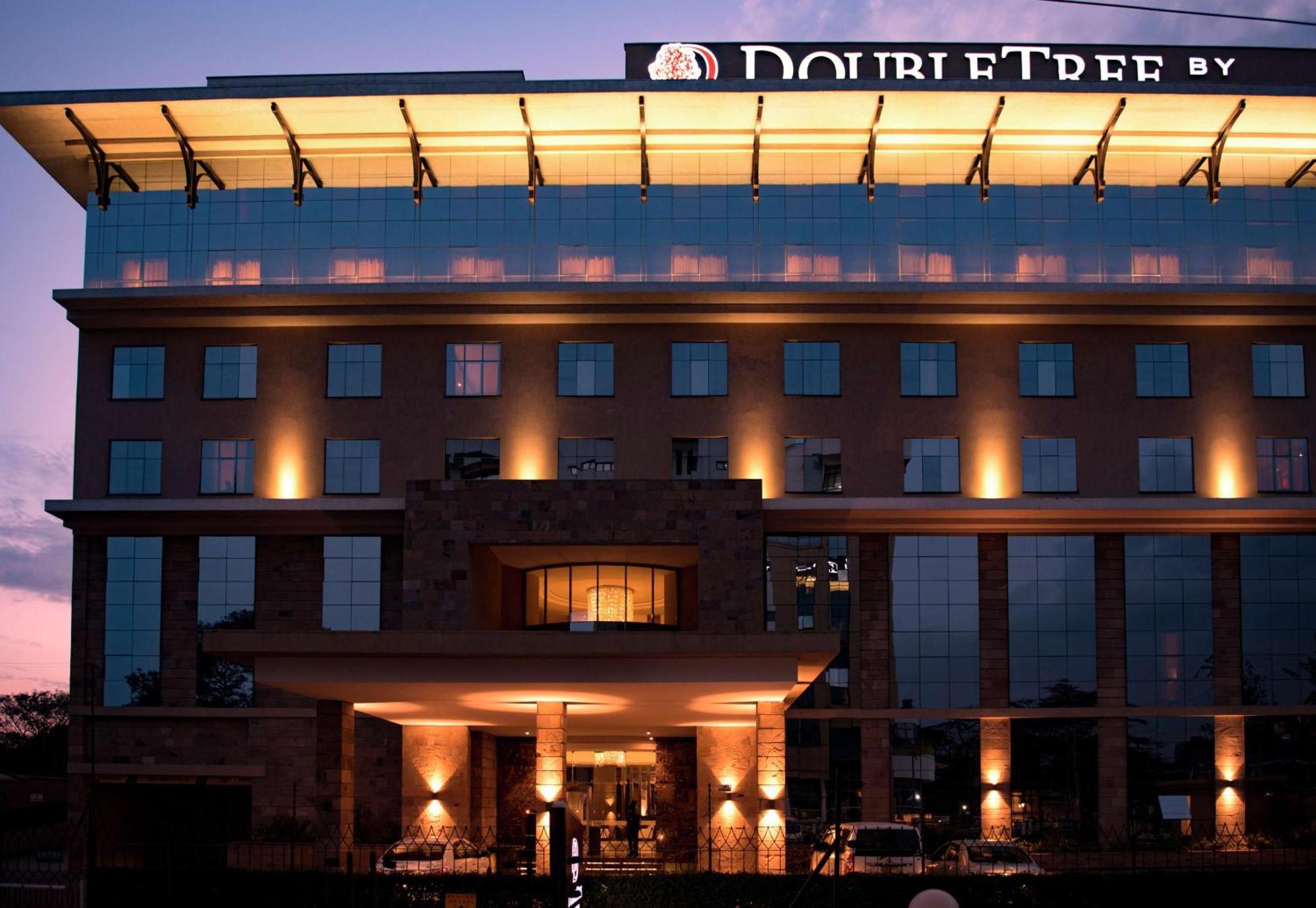 Doubletree By Hilton Nairobi Hotel Eksteriør billede